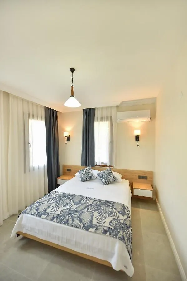Yali Suites Фетхие